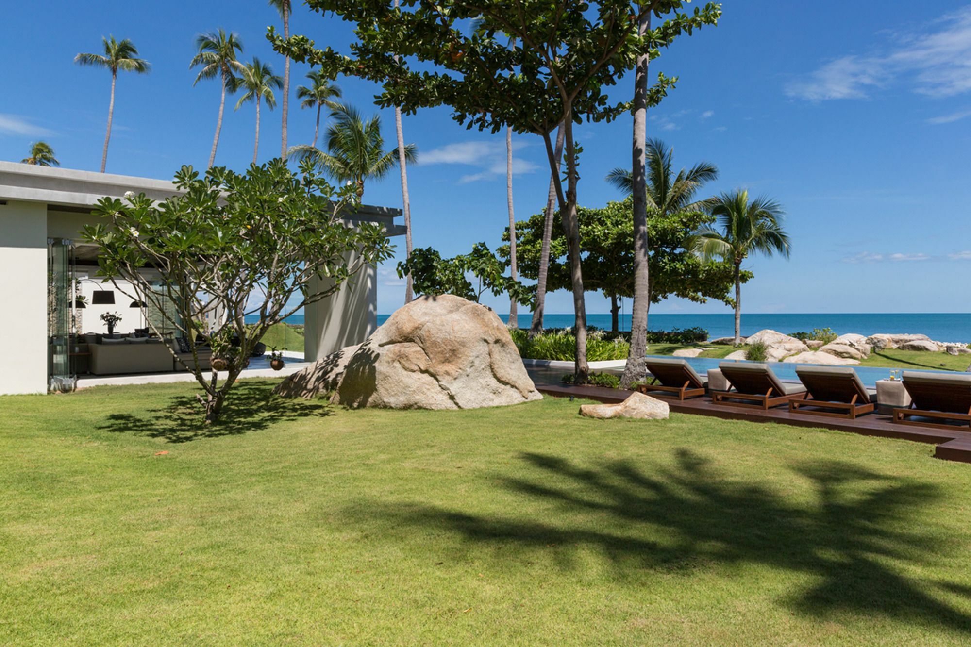Fashionable Villa Malabar Beachfront 5 Bedrooms Plus 2 Kid'S Bedrooms Laem Sor Eksteriør billede